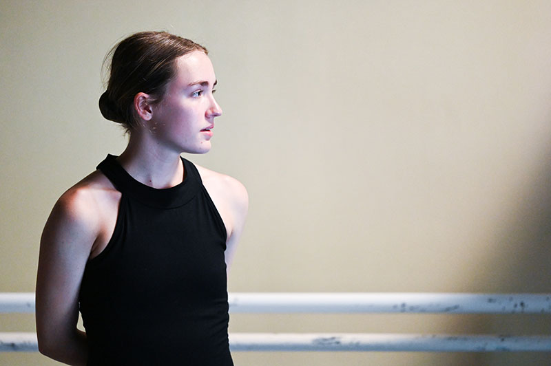 Girl-at-Barre